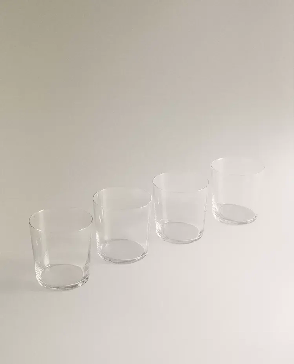 ZARA HOME ВЫСОКИЕ СТАКАНЫ ИЗ СТЕКЛА (НАБОР ИЗ 4 ШТ.), ПРОЗРАЧНЫЙ