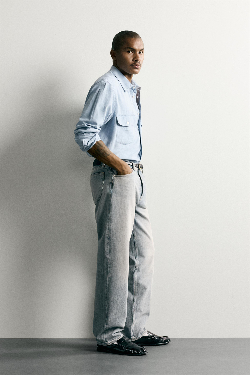 ДЖИНСЫ STRAIGHT FIT — ZARA · 6045/351