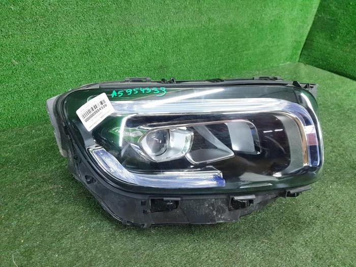 Фара правая Mercedes GLB X247 (2019-2023) LED