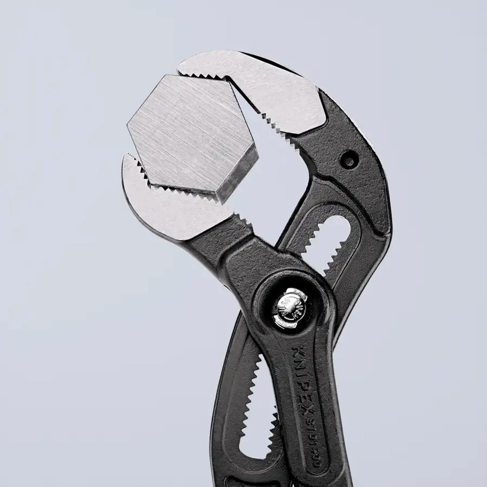 Клещи трубные Cobra® XL/XXL черненая 400 мм Knipex 87 01 400