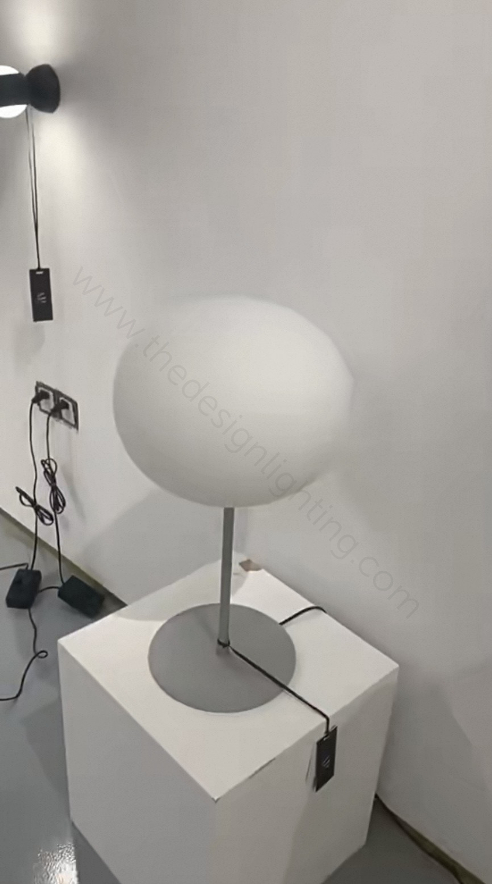 Table design lamp Glo Ball T1/T2 by Flos (Silver)