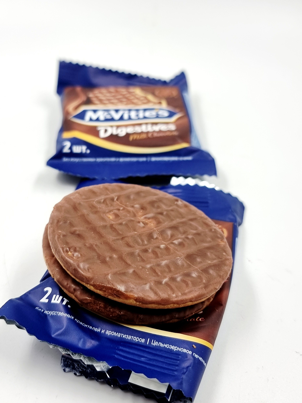 Печенье Mcvitie's Digestives цельнозерновое с молочным шоколадом, 133,2 г