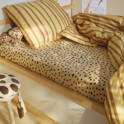 IKEA SANDLÖPARE  (ИКЕА САНДЛЁПАРЕ)  -  Простыня на резинке - светло-коричневый/пятнистый узор 90x200 см