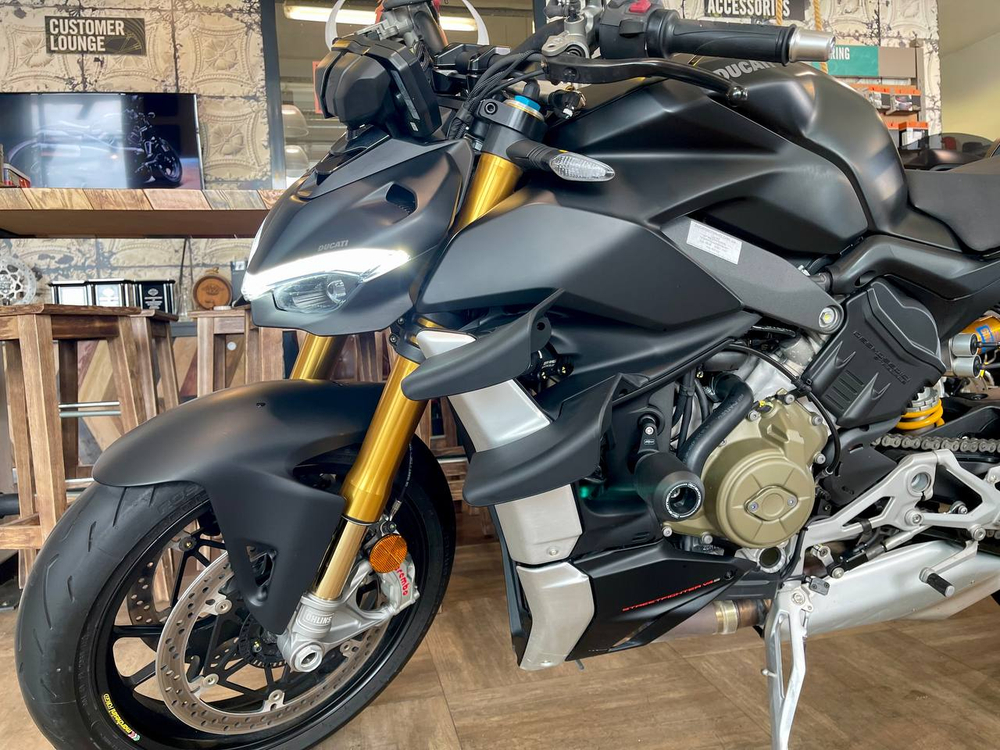 Ducati Streetfighter V4 S, 2022