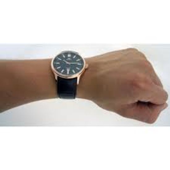 ORIENT FUNC7001B0 on the wrist