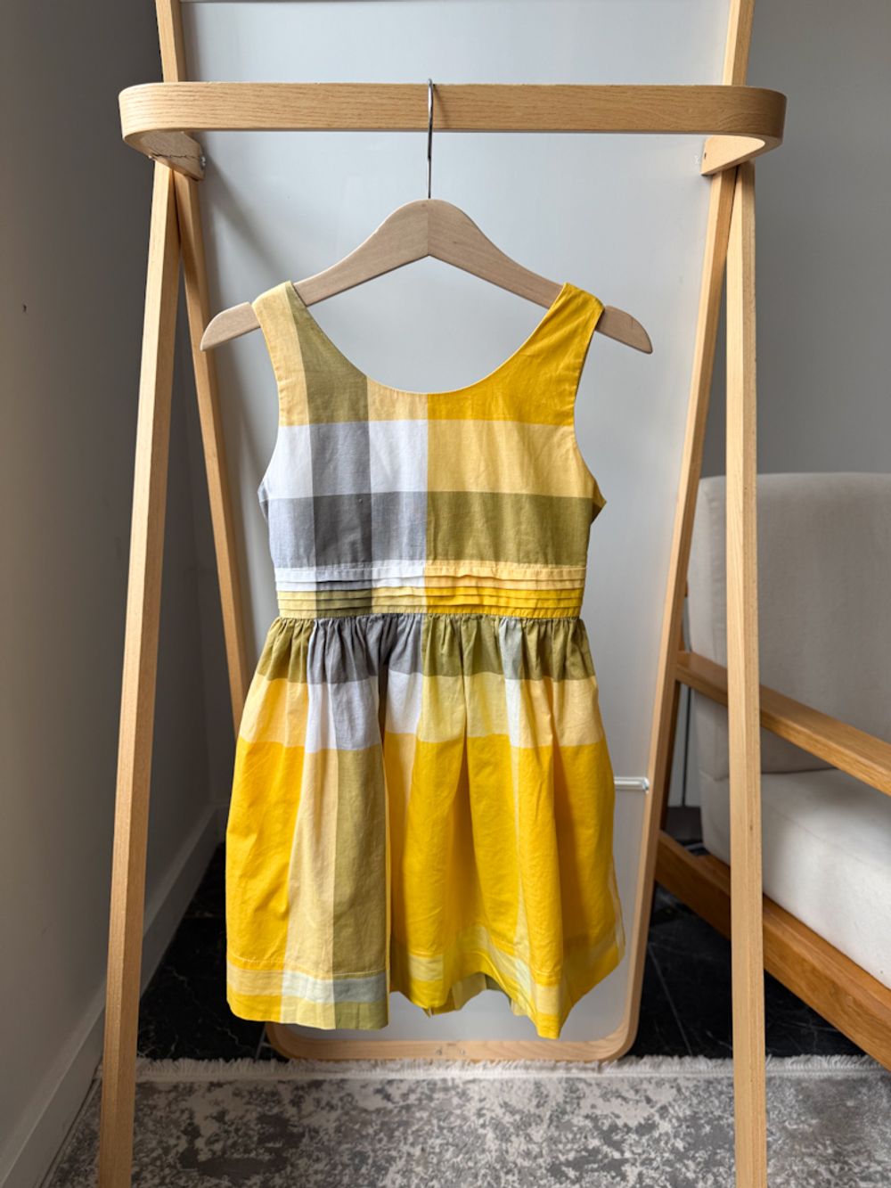 Хлопковое платье Burberry, 104