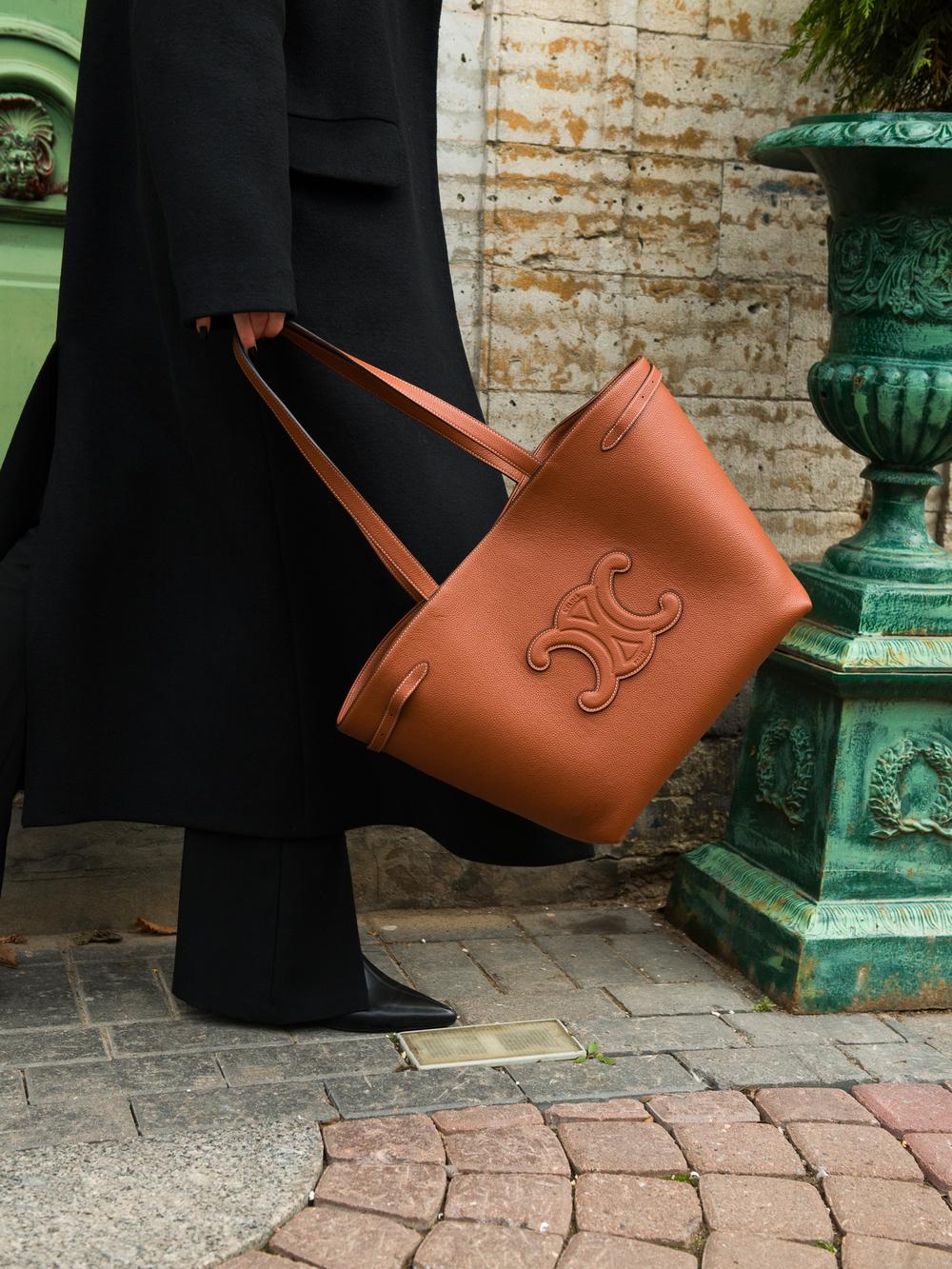 Celine Medium Cabas Anaïs Cuir Triomphe