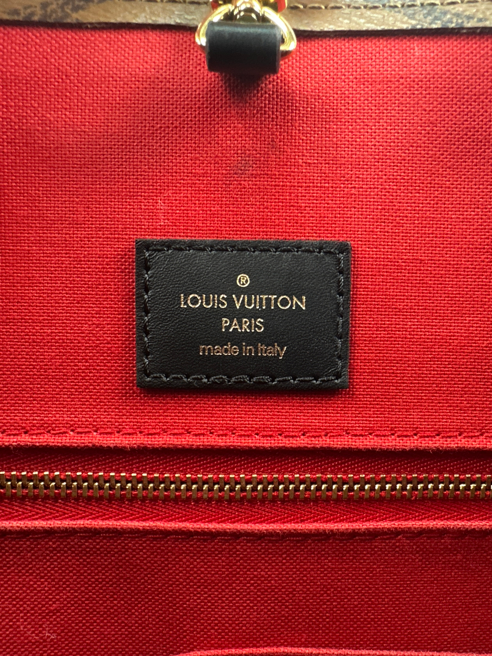Сумка Louis Vuitton OnTheGo