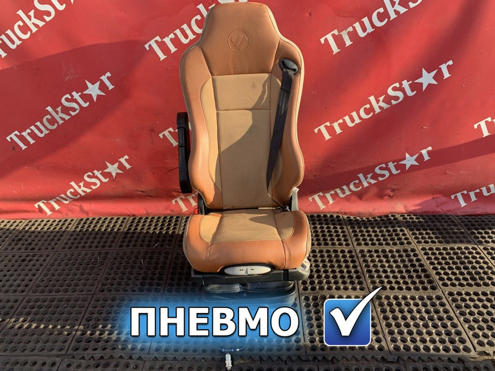 Сиденье водительское пневматическое 2023г