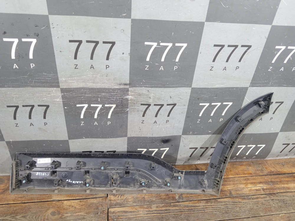 Накладка двери задней правой Geely Okavango 20-нв Б/У Оригинал 6608129265