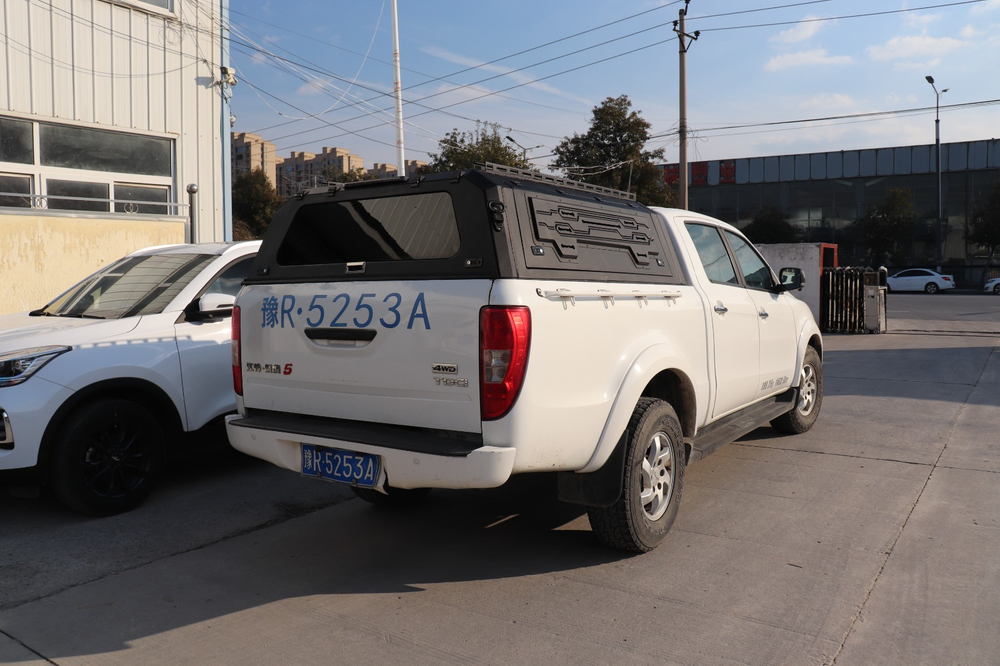 Алюминиевый трёхдверный кунг для пикапа Ambertruck Work
