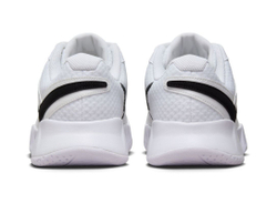 Женские Кроссовки теннисные Nike Court Lite 4 - white/black/summit white