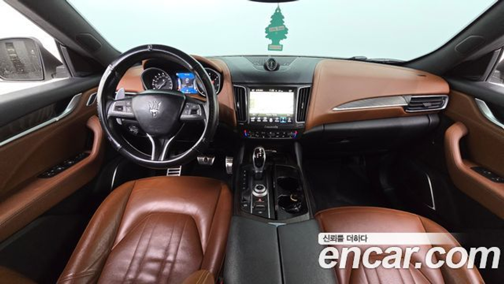 Maserati Levante 3.0 AWD — 2017