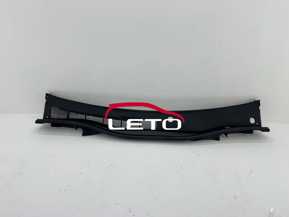 Решетка воздухозаборника (жабо) 55708-33250 5570833250
