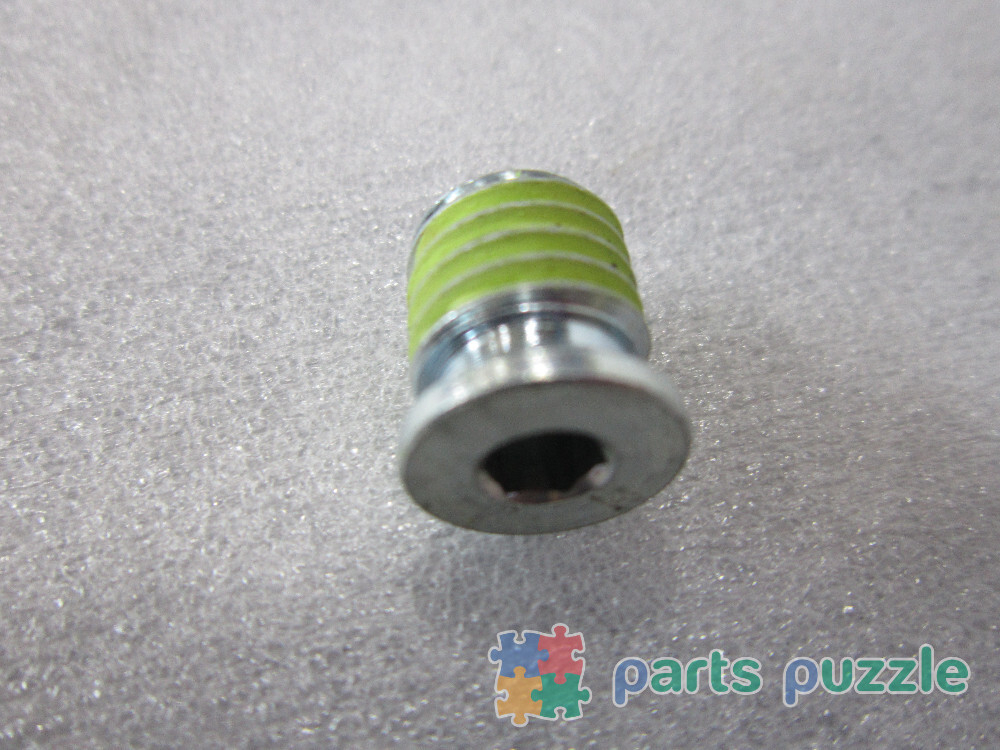 Заглушка блока двигателя / PLUG АРТ: 3211P002