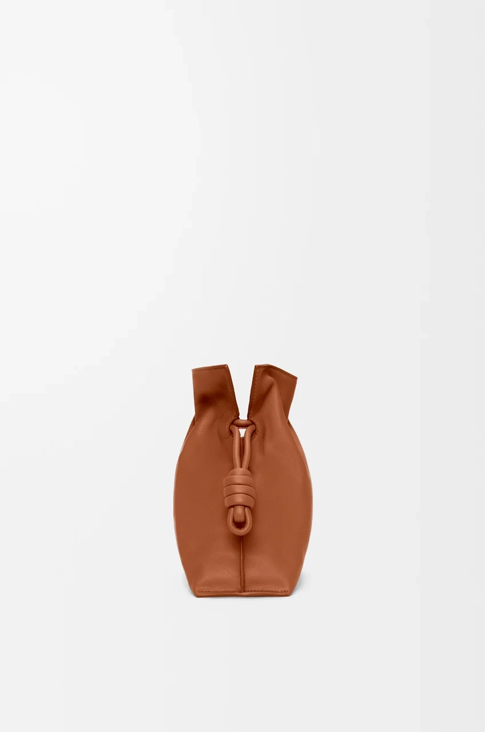 Loewe Сумка-клатч среднего размера Flamenco из телячьей кожи наппа, рыжевато-коричневый