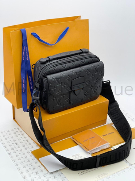 Мужская сумка S-Lock Louis Vuitton из кожи Taurillon премиум класса