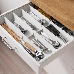 IKEA VARIERA  (ИКЕА ВАРИЕРА)  -  Вкладыш для столовых приборов - регулируемый 30-52х47 см
