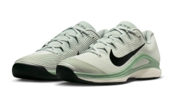 Теннисные кроссовки Nike Zoom Vapor 12 - light silver/black steam/white