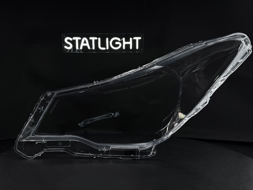 Правое стекло фары Subaru Forester SJ 2012-2015
