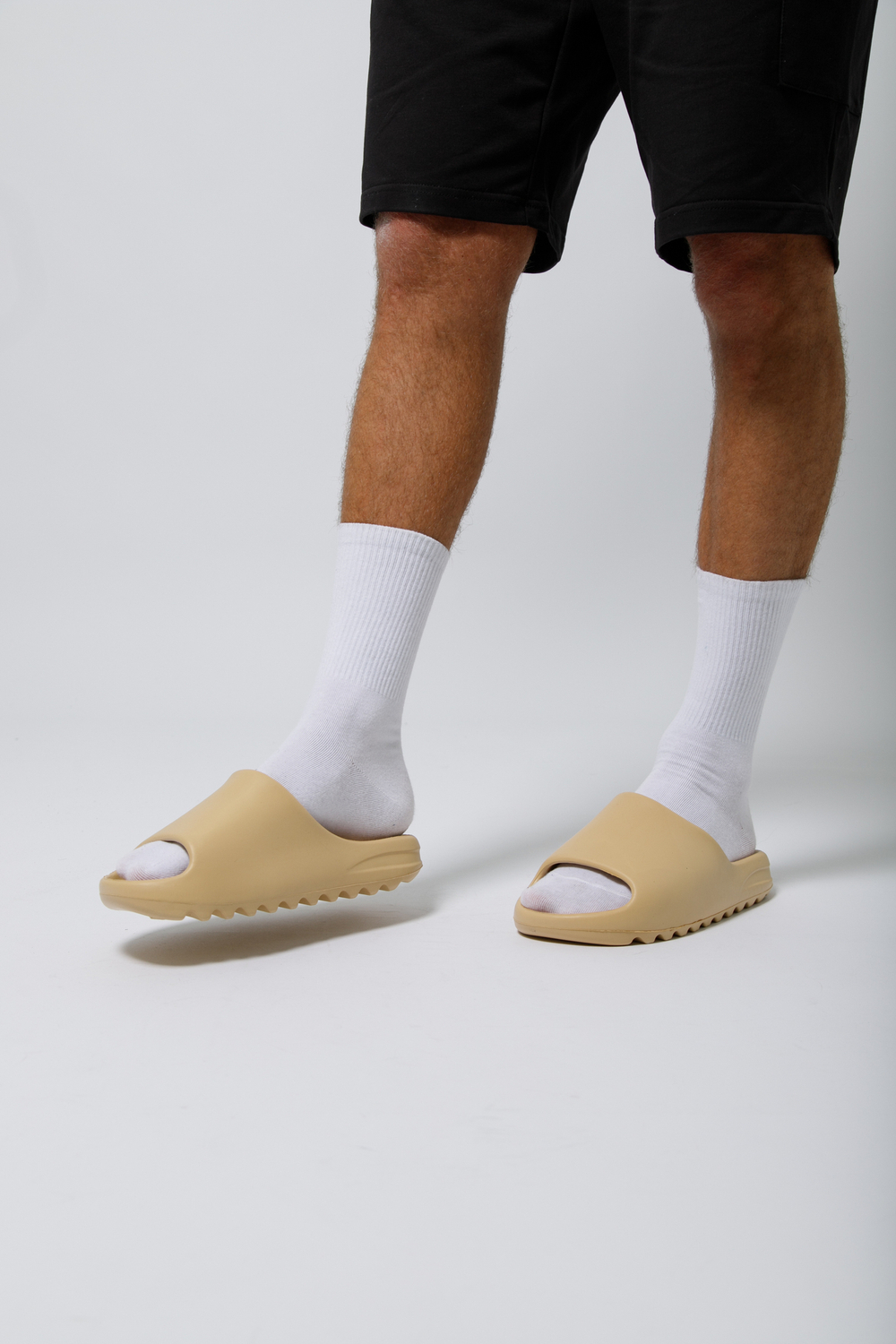Тапочки YEEZY SLIDE (капуч.)