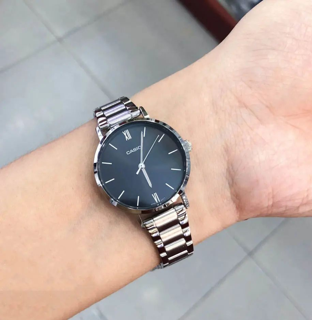 Часы Casio LTP-VT02D-1A