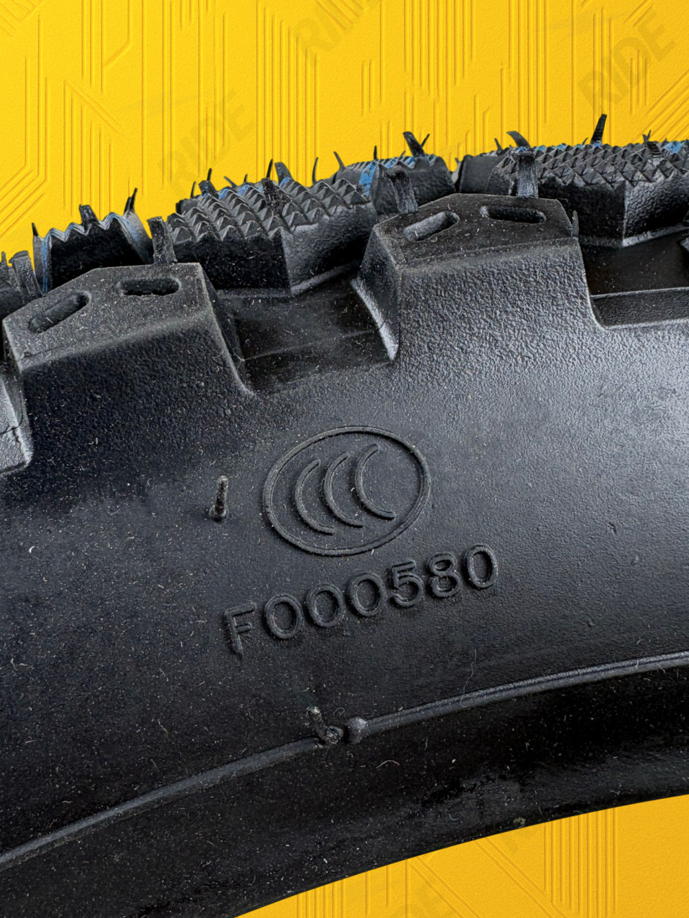Покрышка 18x2.5 для моноколеса Kugoo Kirin U4 (64-355, 250-14)