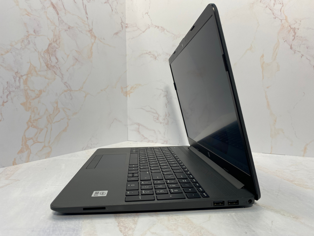Ноутбук HP 15-dw1126ur. Конфигурация: Intel Core i3 10110U/8GB/512GB SSD/Intel UHD Graphics 620/15,6 (1920/1080) IPS/DOS/B2