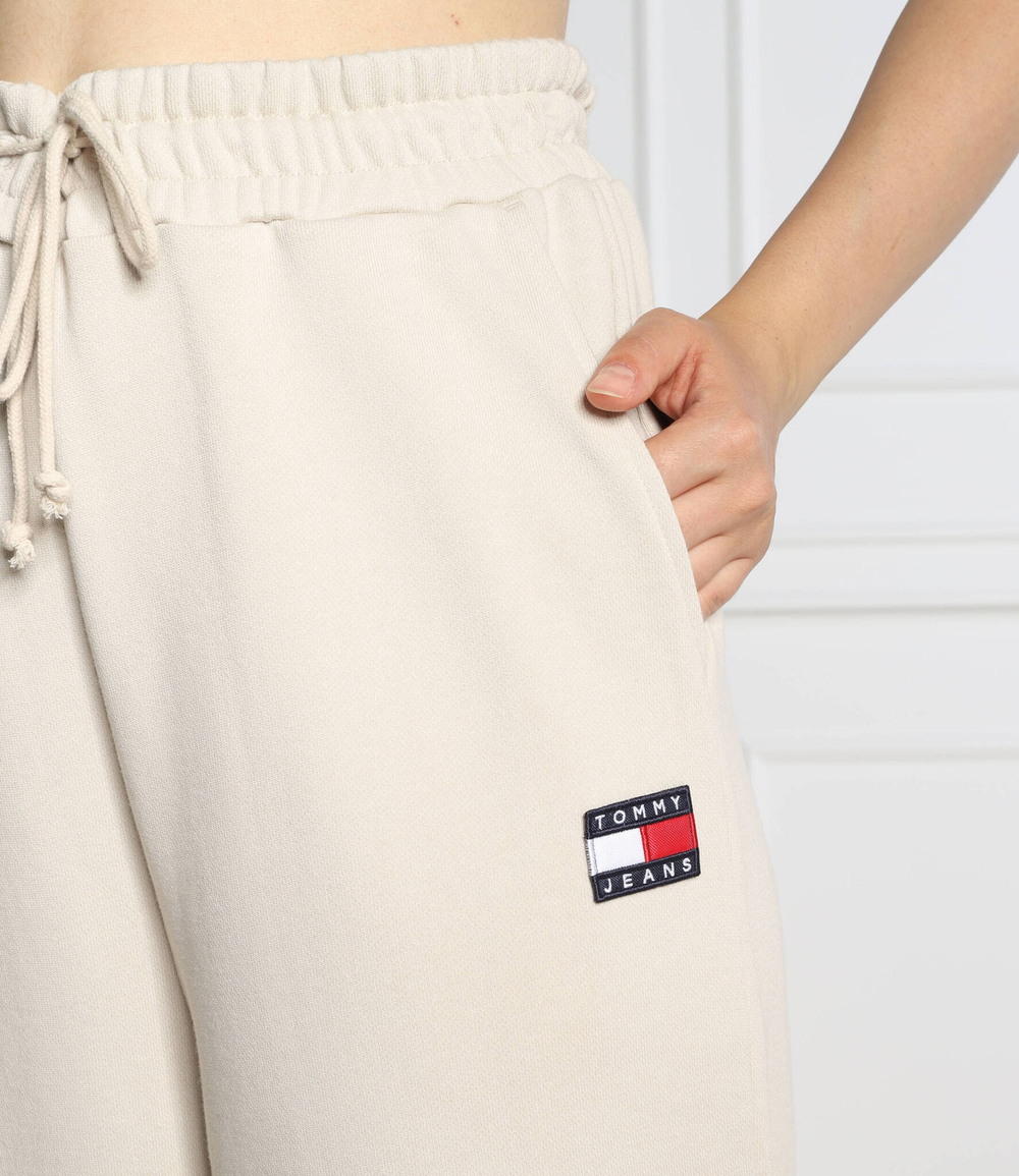 спортивные штаны Tommy Jeans - бежевый(DW0DW13820)