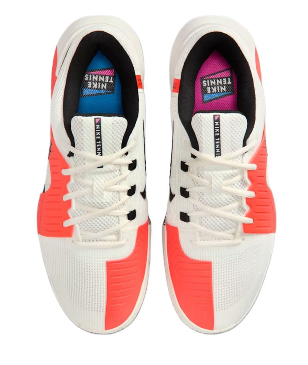 Мужские кроссовки теннисные Nike Zoom GP Challenge 1.5 Premium - sail/turf orange/blue ribbon heather/black