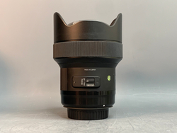 Sigma AF 14mm 1.8 DG HSM Art Canon едва заметная царапка