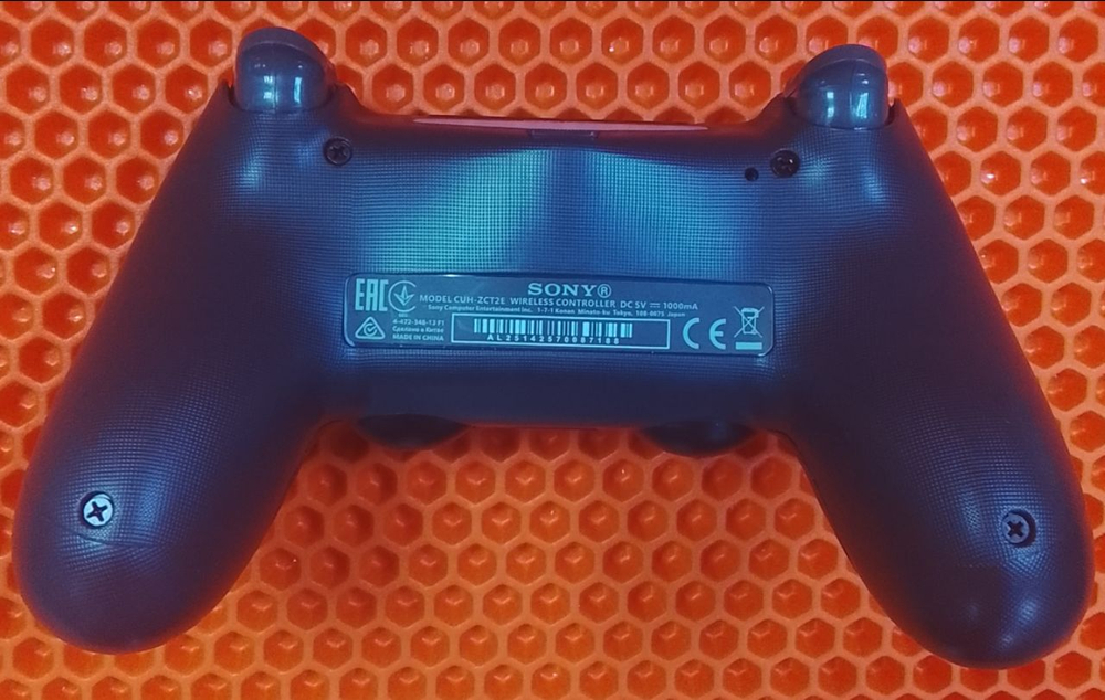 Геймпад PS4