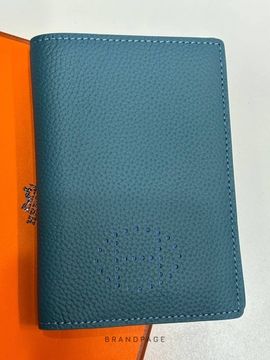 Обложка для паспорта бирюзовая от Hermès BP5-079993