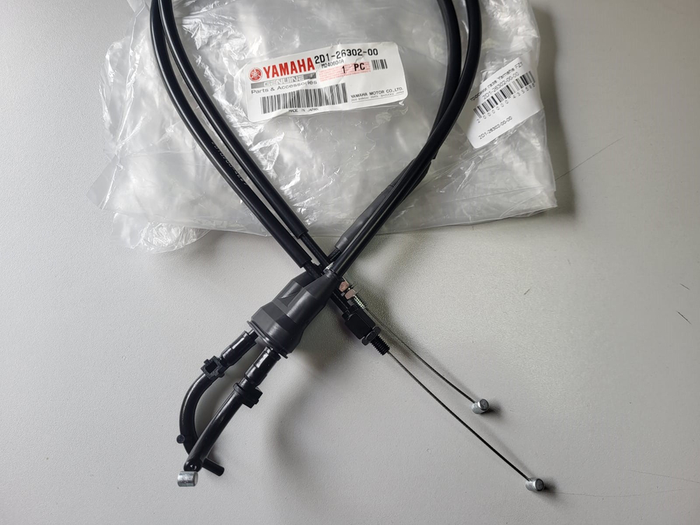 тросики газа Yamaha FZ1 2D1-26302-00-00