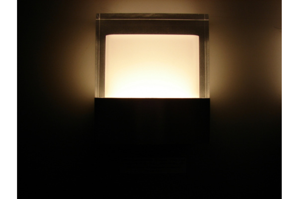 TV-C-EURO WW LED светильник накладной 4*1.5W