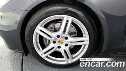 Porsche Panamera 3.0 AWD — 2018