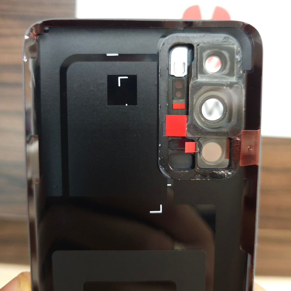 Крышка для Huawei P40 - задняя стеклянная панель ПРЕМИУМ качество (серебристого цвета)