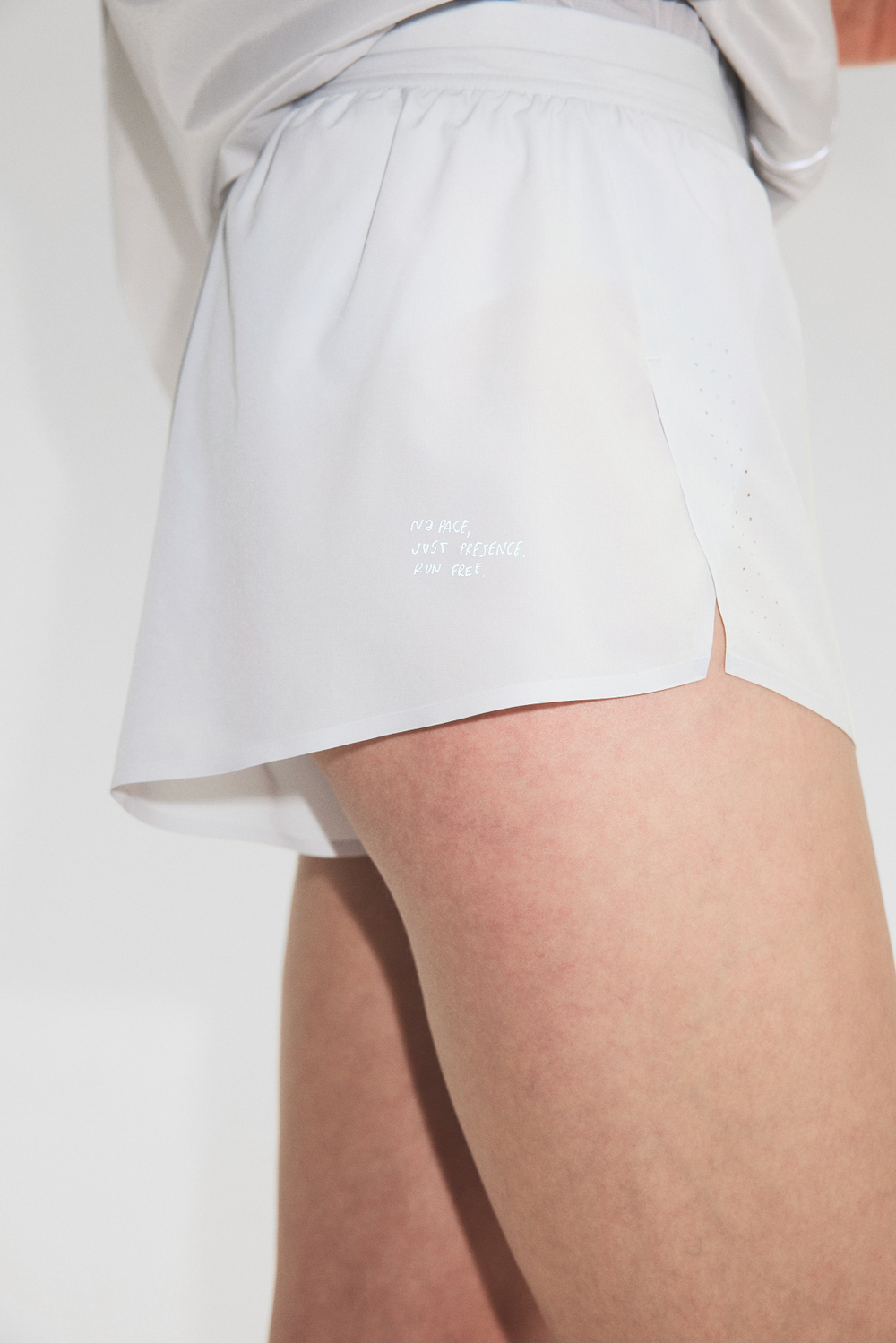 Короткие беговые шорты DryMove™ - H&M