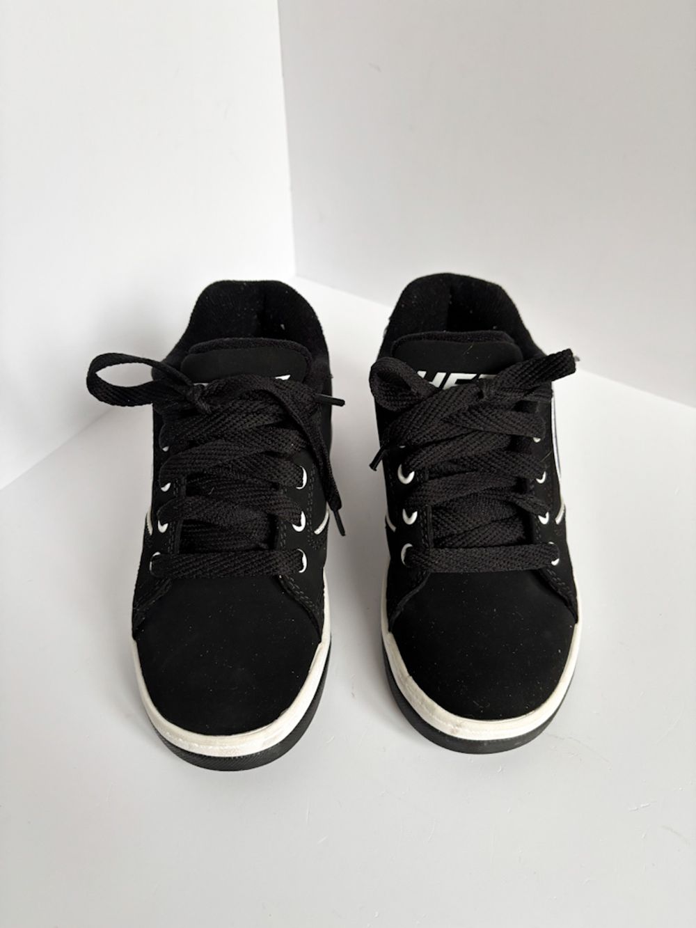 Роликовые кроссовки Heelys, 30