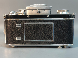 Exakta II Jhangee Dresden