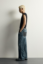 ДЖИНСЫ FLARED FIT С КОНТРАСТНЫМИ КАРМАНАМИ — ZARA