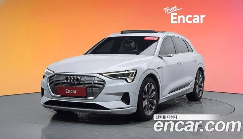 Audi e-tron 55 Quattro — 2022