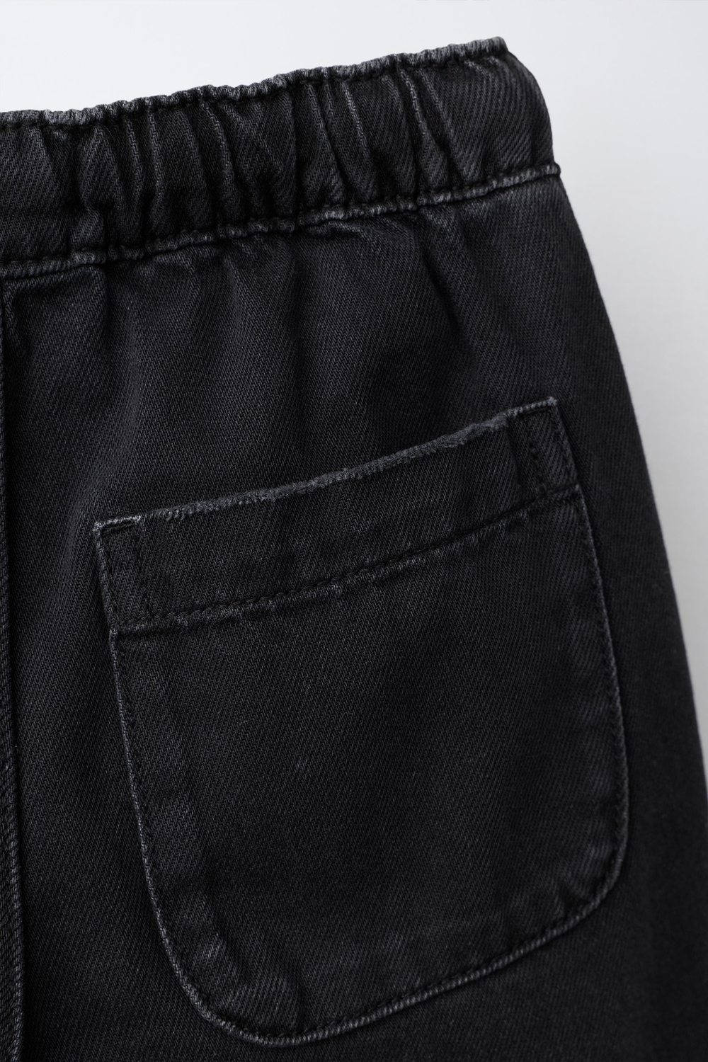 ZARA БРЮКИ BAGGY ИЗ САРЖИ, ЧЕРНЫЙ