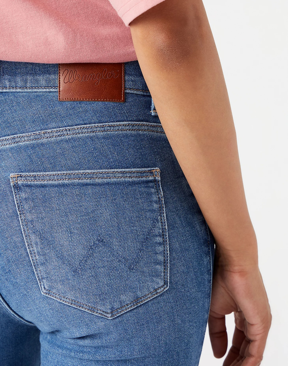 Джинсы женские WRANGLER SLIM