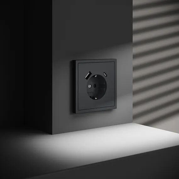 Накладка для розетки с заземлением и защитными шторками, с USB A+C Voltum S70 Графит VLS001007