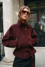 КУРТКА С МЕХОВЫМ ВОРОТНИКОМ И РЕМНЕМ — ZARA