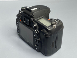 Nikon D7000 Body — 30 100 кадров