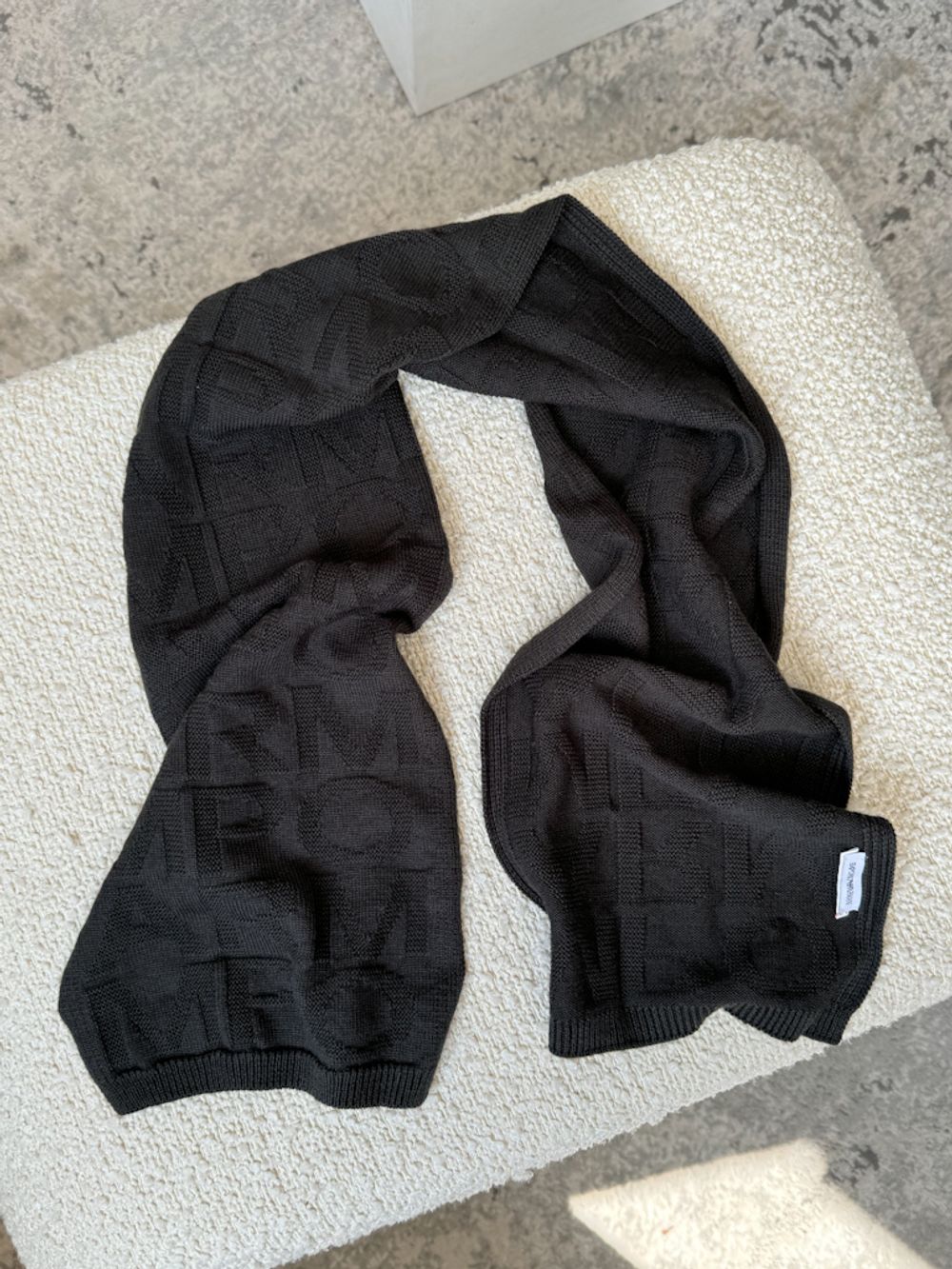 Шерстяная шапка с шарфом Emporio Armani, 140