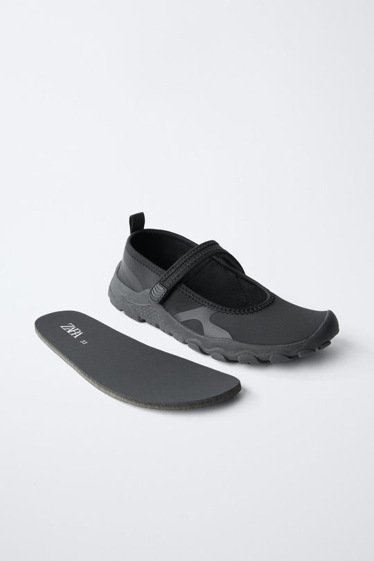 ZARA СПОРТИВНЫЕ БАЛЕТКИ BAREFOOT, ЧЕРНЫЙ