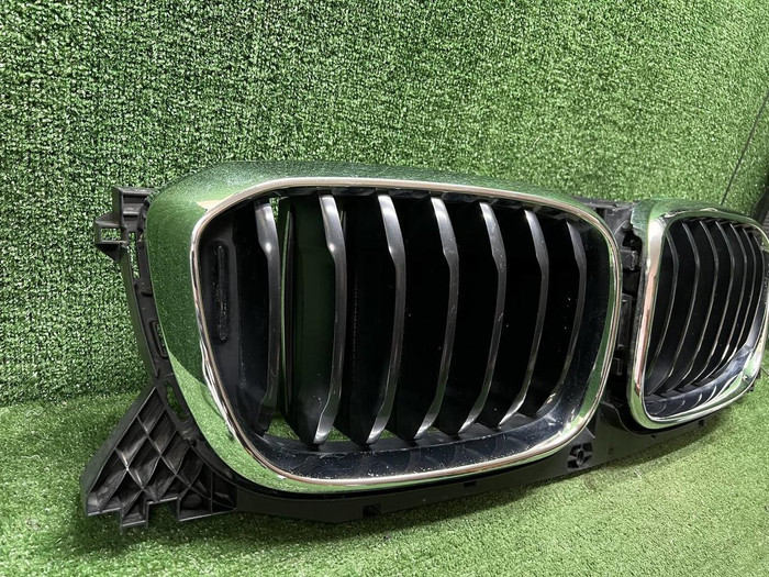Решетка радиатора BMW X3 G01 (2017-2021)